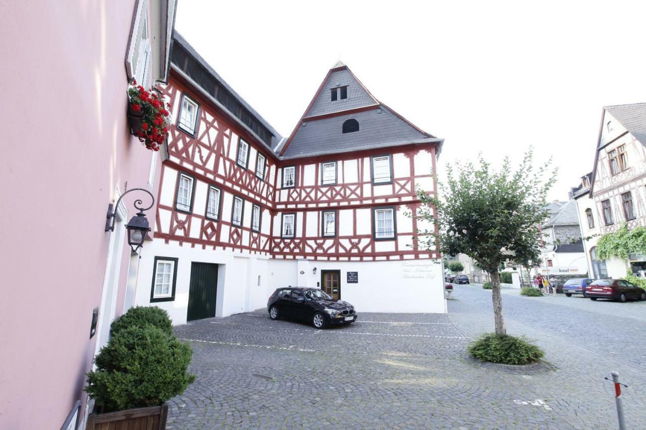 Altkoelnischer Hof บาคาราค ภายนอก รูปภาพ